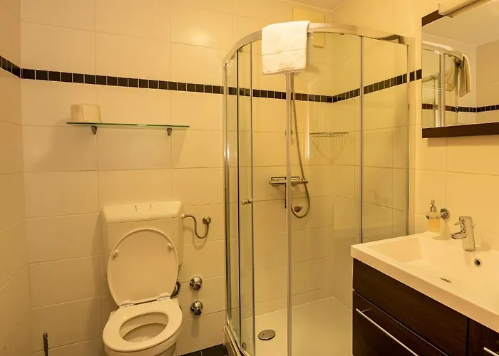 Alex カプルーン